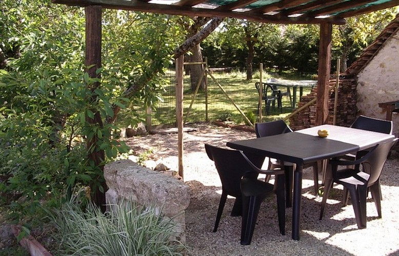 Chb_les_hirondelles_terrasse