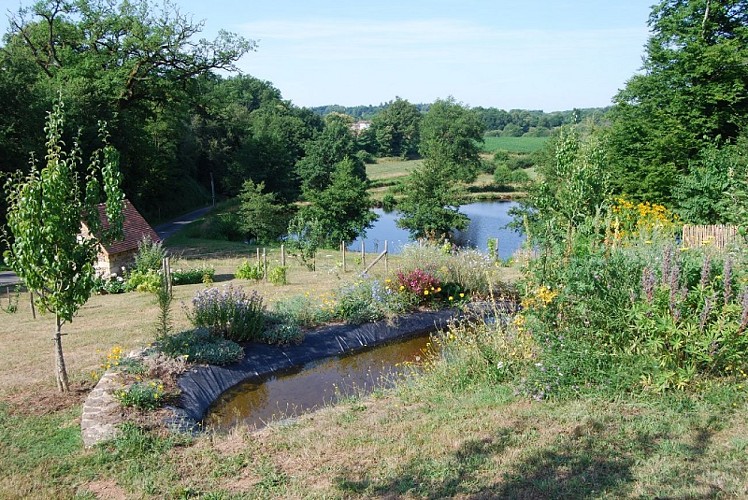 Saint Pierre de Frugie Jardin de Frugie 02