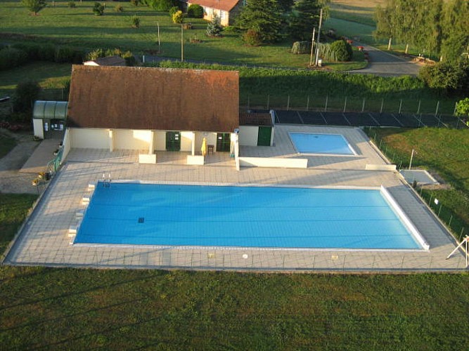 jumilhac-piscine-2