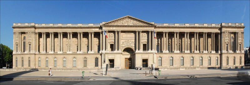 Louvre - Colonnade