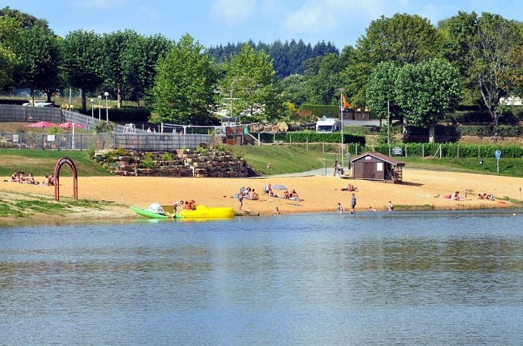 Camping du lac d'Arfeuille