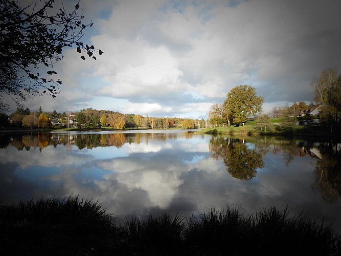 Aire d'accueil camping-car de Meuzac