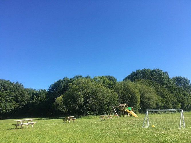 Aire d'accueil camping-car Fonclaire