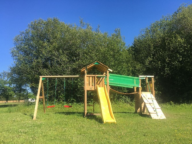Aire d'accueil camping-car Fonclaire