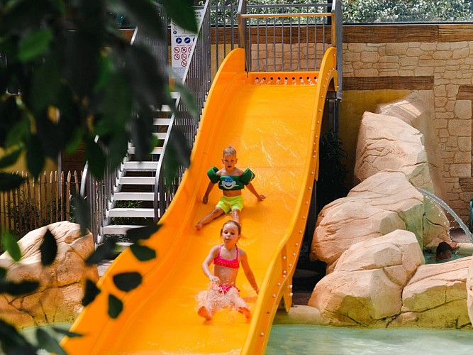 Emplacements camping-cars Camping La Guyonnière