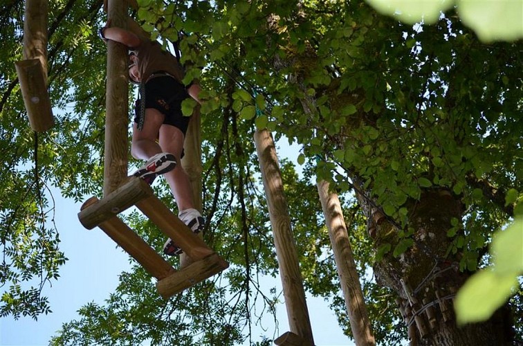 Plan d'eau de Saint-Clément : Saint-Clément Aventure Accrobranche