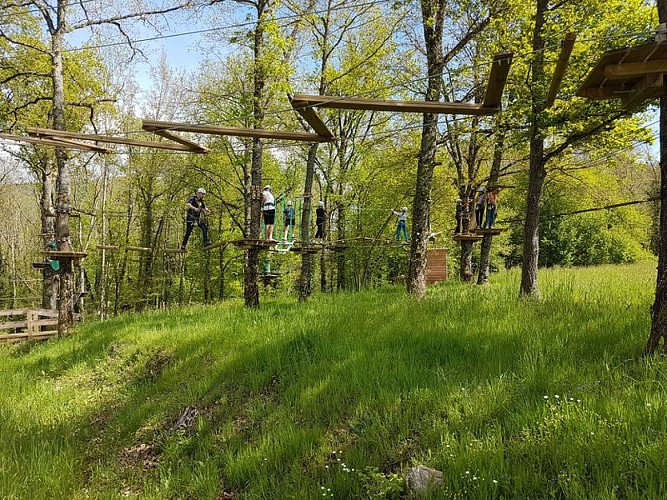 Plan d'eau de Saint-Clément : Saint-Clément Aventure Accrobranche