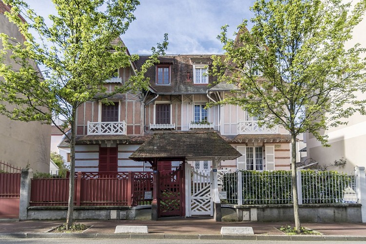 Little Cottage et Villa la Hutte