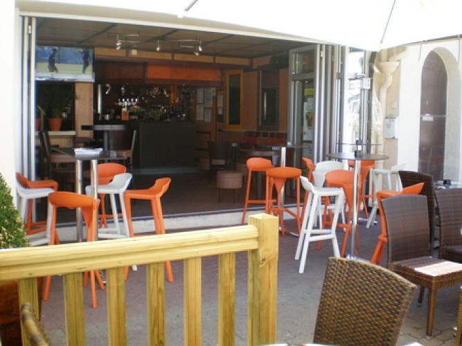 Bar Le Cayok Café