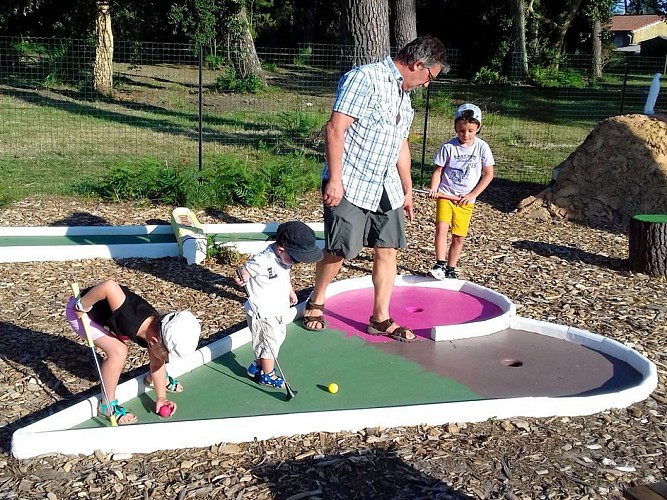 TS2019-Mini-Golf ondres