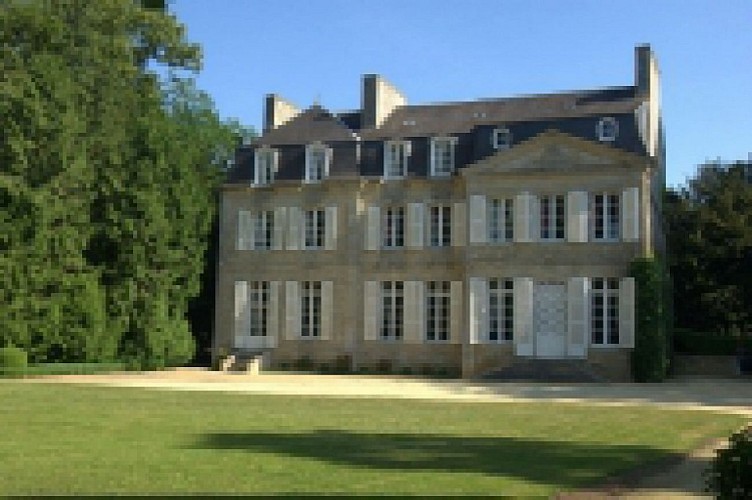 Château de la Rivière-Bintinaye