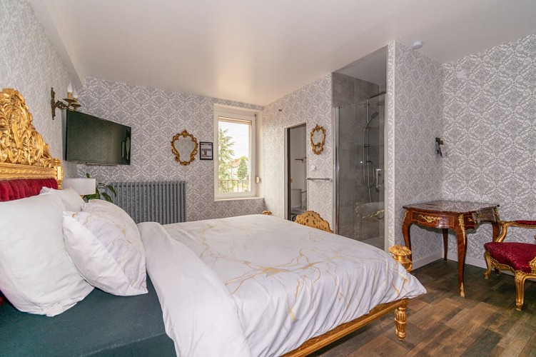 French Royal Room / Puttelange-aux-Lacs
