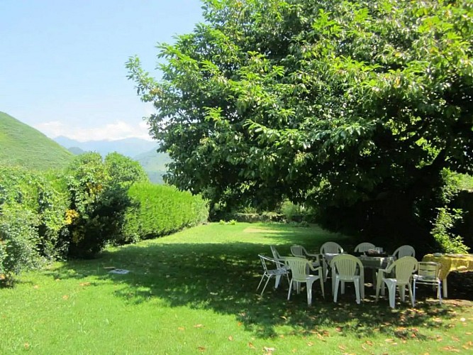 Gîte de groupe Izarda - Jardin