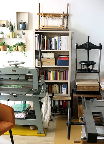 Vue d'atelier ('L'Arbre à Pages', Reliure d'Art à Nancy)