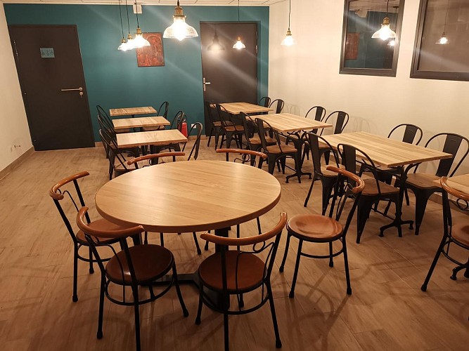 salle restaurant bistrot de garonne