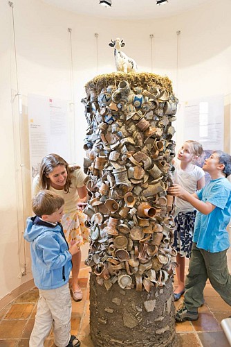 Raeren burg toepfereimuseum 07 c vennbahn.eu d ketz