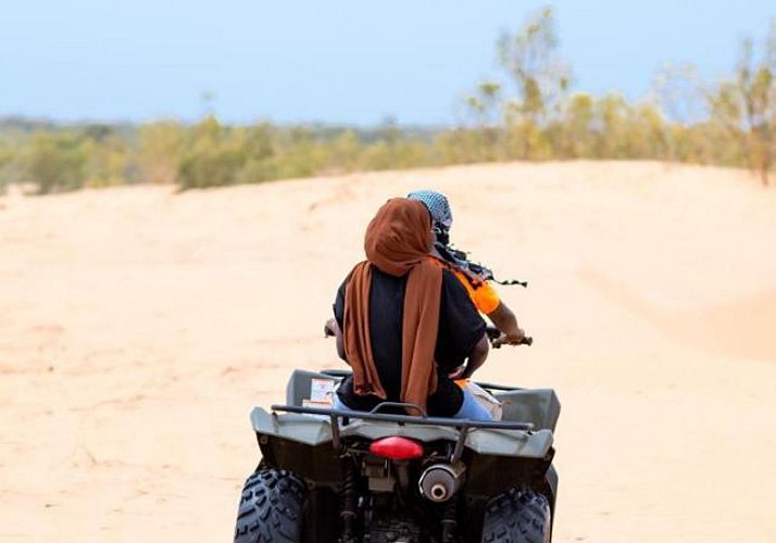 Balade en quad au désert de Lompoul - En français - Au départ de Thiès