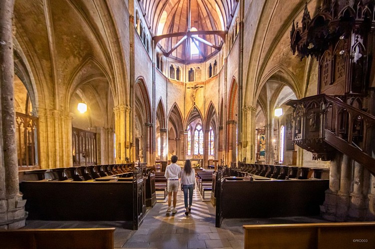 Église Sainte-Croix