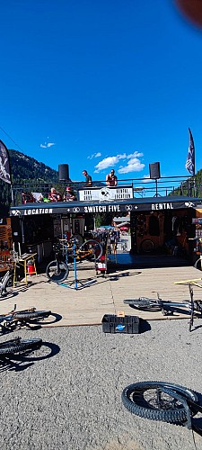 Switch 5 - Location de VTT