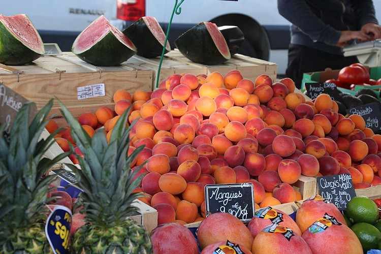 Marché hebdo de Saint-Michel-en-l'Herm