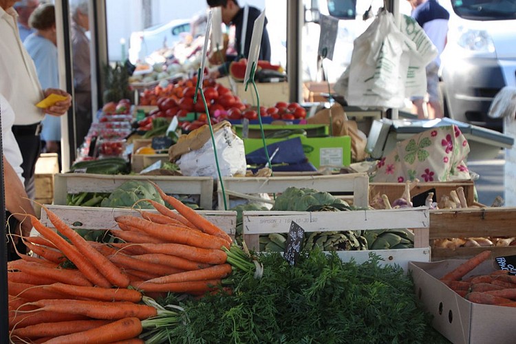 Marché hebdo de Saint-Michel-en-l'Herm