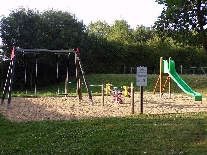 Camping - Aire Naturelle de la Fontaine Boisdon