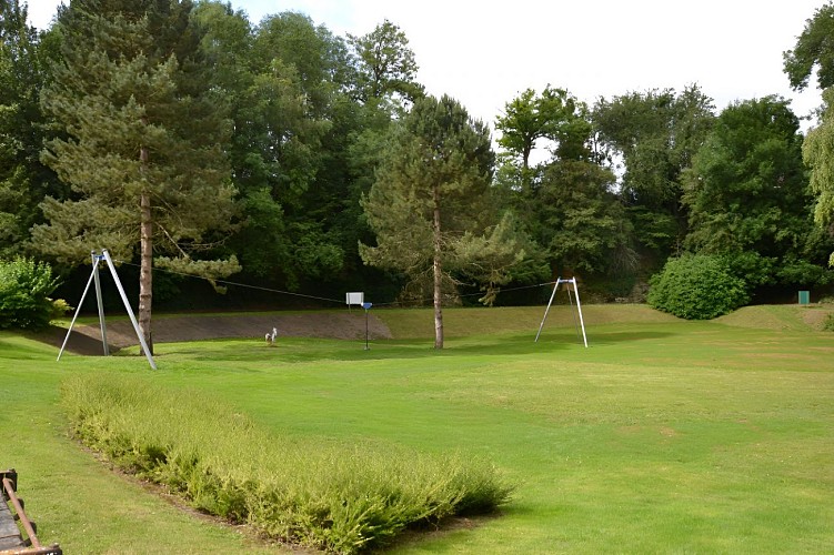 Tyrolienne enfants Chemin de Fer Miniature à Clécy