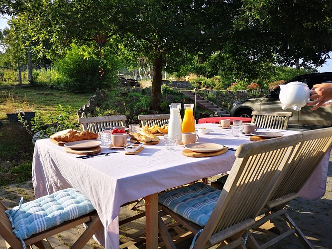 65565382_2440742532649468_6188847135354519552_n