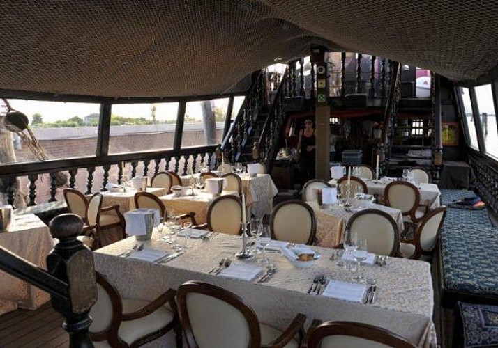 Déjeuner croisière à bord d'un Galion dans la lagune vénitienne