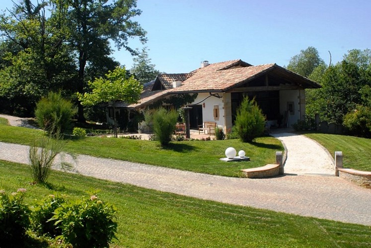 Housset-exterieur-nov-2014