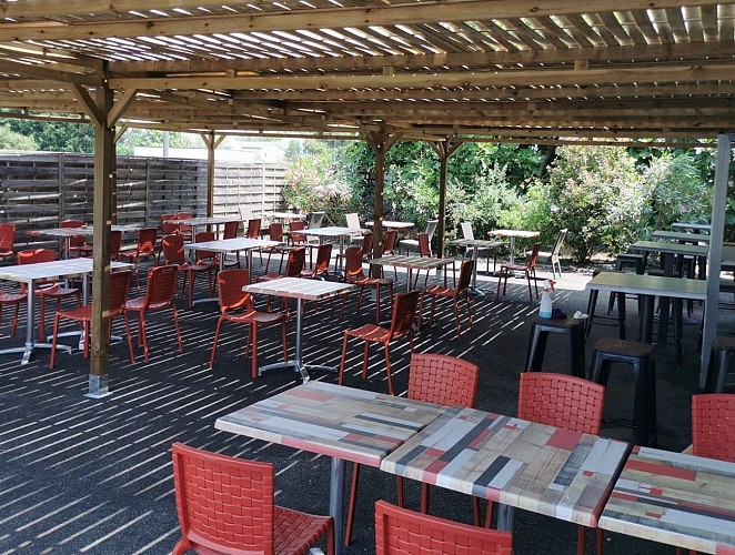Restaurant La P'tit Guinguette des Sardines - Bizanos - terrasse