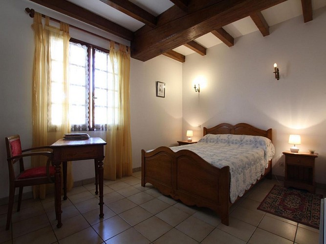 Maison Laxague - Chambre lit double - Ascarat
