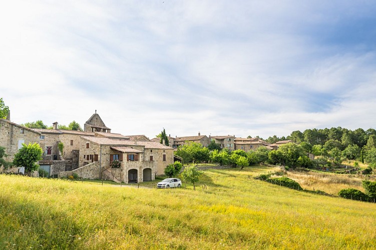 Ailhon : village de caractère