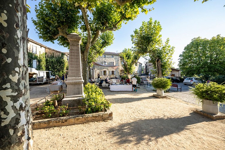 Ailhon : village de caractère