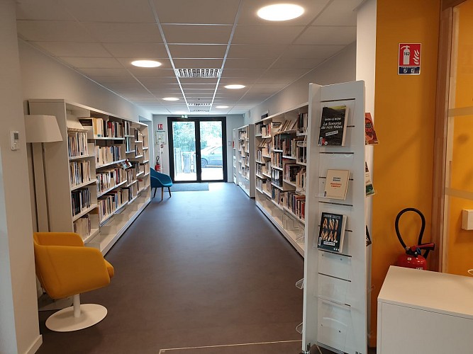 Médiathèque Morestel Christian Rival