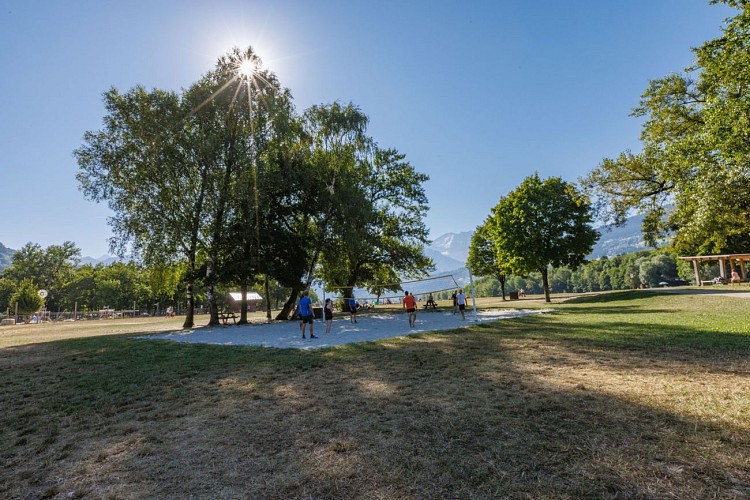 Lago di Passy, centro ricreativo "Les Iles"