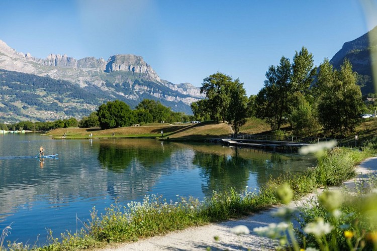 Lago di Passy, centro ricreativo "Les Iles"