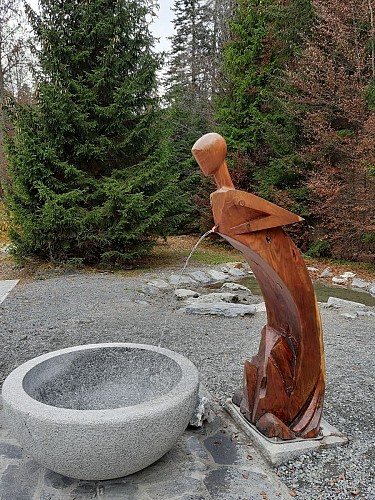 Sculpture - Née de la Montagne