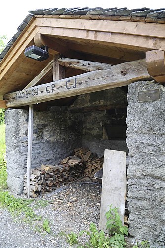 Fontanil bread oven and chapel