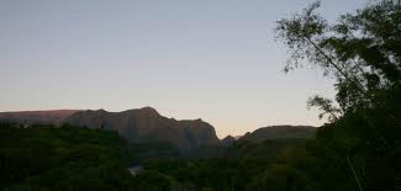 entrée de salazie, pont de la rivière du Mat