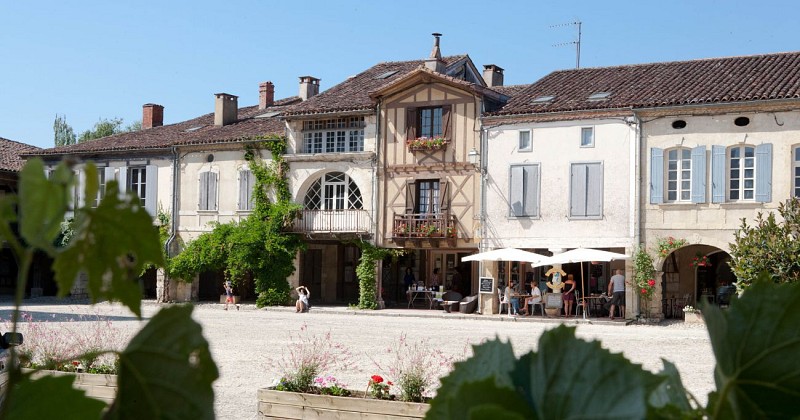 Labastide d'Armagnac - Place Royale (3)