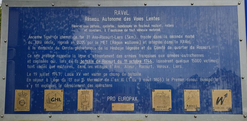 Sur le Ravel, un troisième panneau informatif.