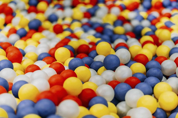 Spielplatz und Minigolf von Landal in Froidchapelle