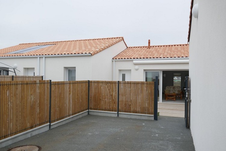 MAISON DE VACANCES RÉCENTE À 200M DE LA CORNICHE DE SAINT HILAIRE DE RIEZ