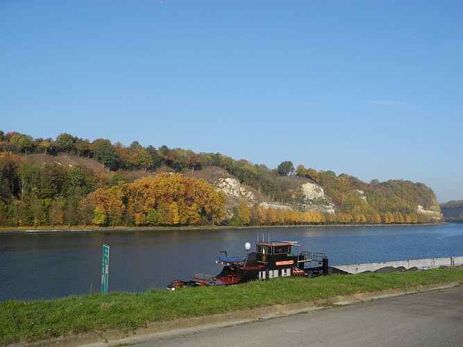 Montagne_St-PierreEau-Copyright NATAGORA-rvanherck