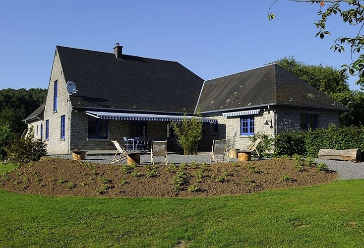 Le Gîte du Bout du Chemin terrasse