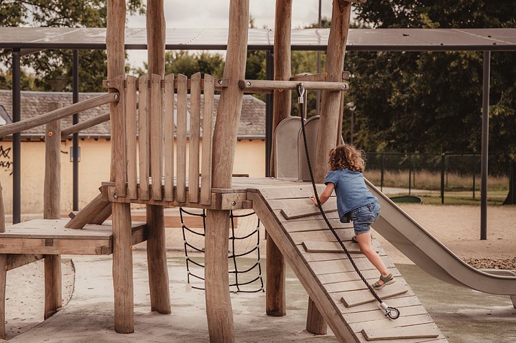 Plaine de jeux du mirroir - Florenville - 3