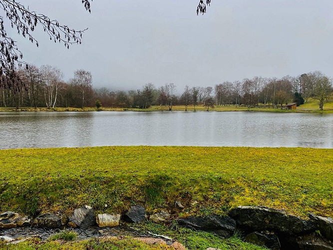 Plan d'eau de La Croisille sur Briance