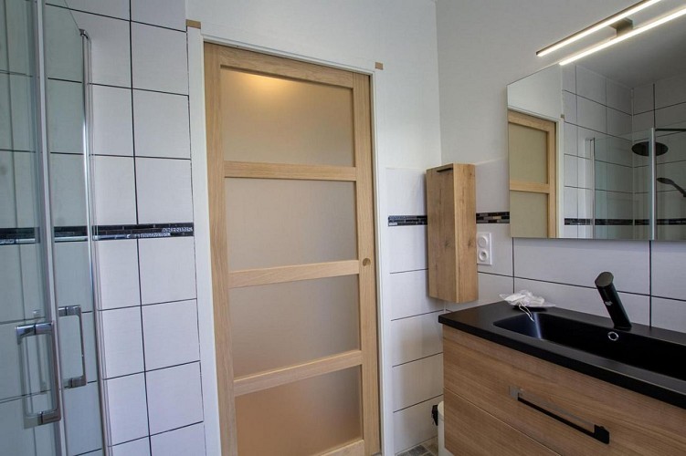 Chambre d'Hôtes Les Châtaigniers salle de bain