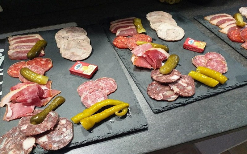 Ardoise de charcuteries béarnaises